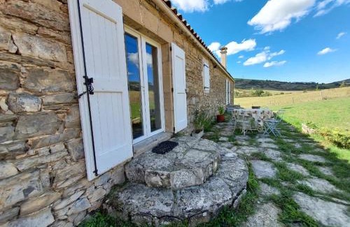 Saint-Jean-et-Saint-Paul Casa | Chambre d'hôtes LES LOUVES