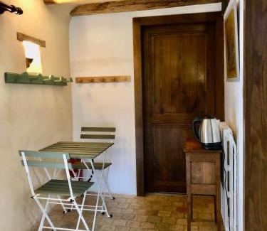 Gennes-sur-Glaize Cama Y Desayuno | Chambre d'hôte à la Gilardière