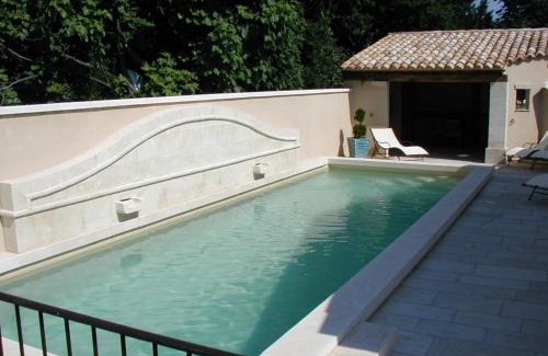 Eyguieres Cama Y Desayuno | Chambre d'hôte Anais