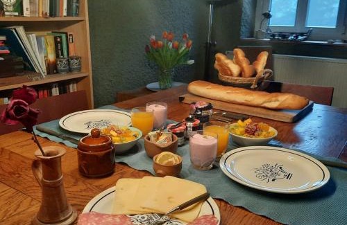 Planchez Cama Y Desayuno | Chambre d'hôte Le Châtaignier