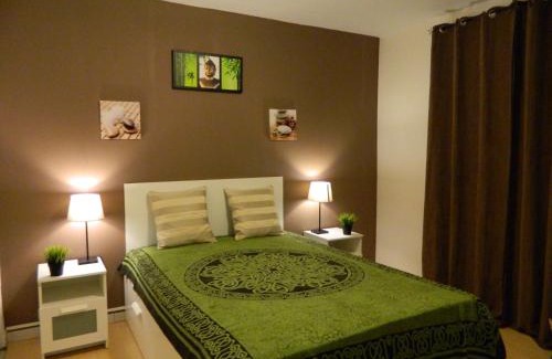Saint-Just Cama Y Desayuno | Chambre d'hôte Zen chez Philippe Parking free