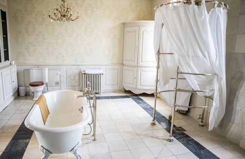 Lussac Cama Y Desayuno | Chambre D'hôtes Château de Lussac