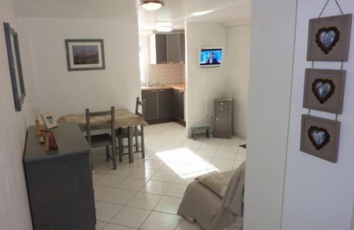 Woippy Apartamento | Chambre d'hôtes de Florence