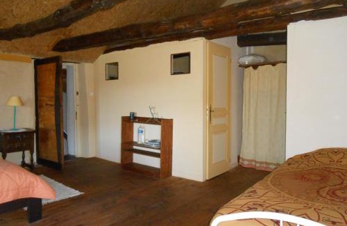 Saint-Izaire Cama Y Desayuno | Chambre d'hôtes des Monts