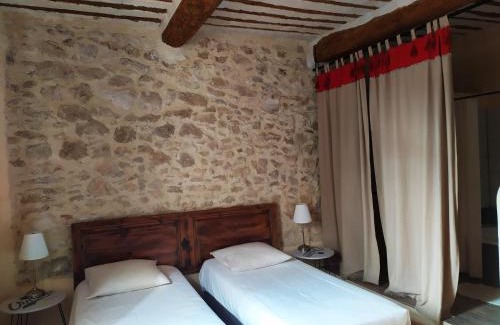 Methamis Cama Y Desayuno | Chambre d'hôtes face au lavoir