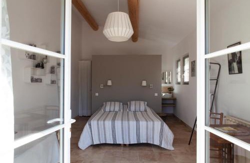 La Motte-dʼAigues Cama Y Desayuno | Chambre d'hôtes le Mirail