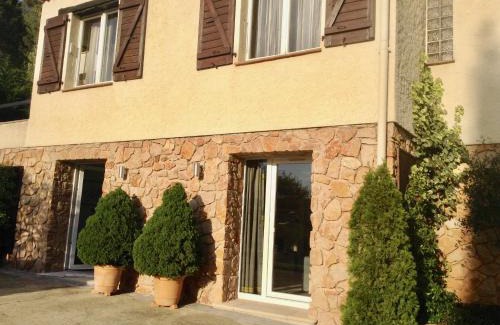 Salernes Casa | Chambre d'Hôtes "La Cabrière"