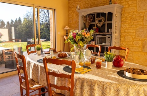 Fleurac Cama Y Desayuno | Chambre d'hôtes Le Rucher des Combes - Lascaux room