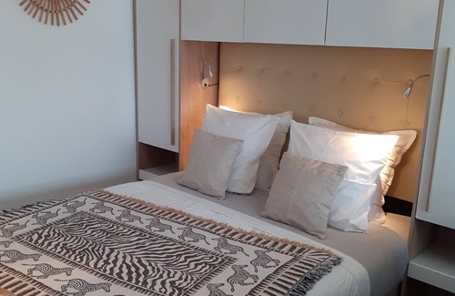 Serviers-et-Labaume Cama Y Desayuno | Chambre D'hôtes "Le Petit Valadas" - 7 Km D'uzes