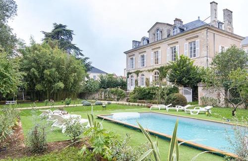Fontenay-le-Comte Casa | Chambre d'hotes La maison de Maître