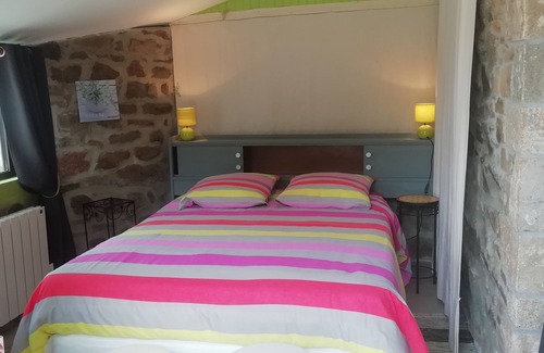 Ploezal Casa | Bed and breakfast con vistas al castillo de La Roche Jagu, cerca de Pontrieux-Paimpol