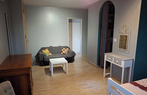Rasteau Cama Y Desayuno | Chambre Dans Maison D'hôte Récente. A L'étage. WC Indépendant, TV, Wifi