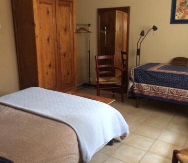 Vallabregues Casa | CHAMBRE dans Villa charmante