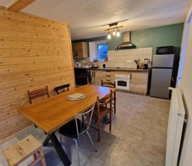 Paroisse Le Finage Casa | Chambre dorée chez Sarah