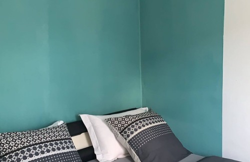 Antony Cama Y Desayuno | Chambre Double Avec Douche Privée à Antony