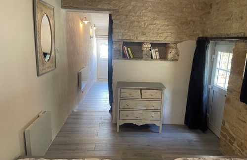 Brux Cama Y Desayuno | Chambre du Jardin, bed and breakfast - family room, sleeping 1-4