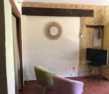 Saint-Andre-d'Olerargues Casa | Chambre Thym Mas Bel Esperance
