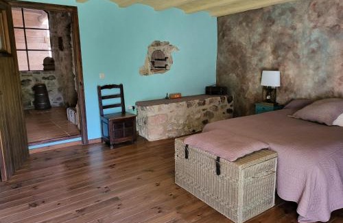 Saint-Laurent-de-Cerdans Cama Y Desayuno | chambre ciel et terre et chambre terrasse