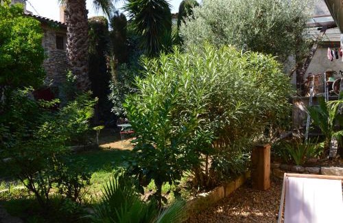 Villeneuve-les-Maguelone Cama Y Desayuno | Chambres d'hotes lecortile