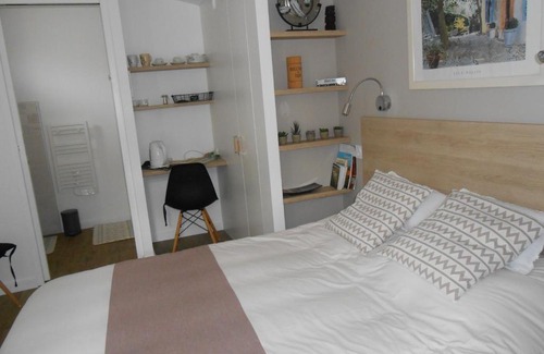 Gaillac Cama Y Desayuno | chambre hôte avec piscine - La Vialatte