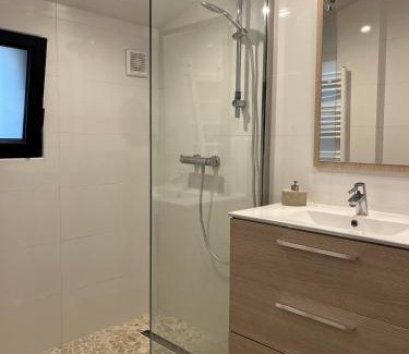 Langrune-sur-Mer Casa | Chambre indépendante avec jardin - 100m de la mer