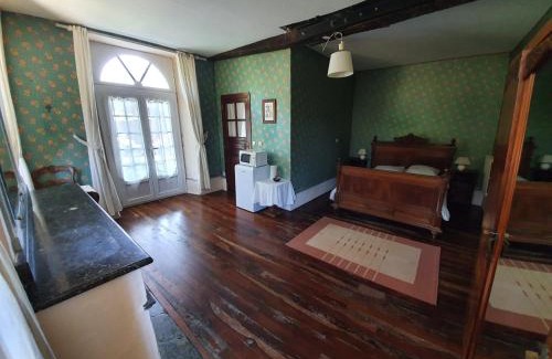 Saint-Pe-de-Bigorre Cama Y Desayuno | Chambre - Maison de Maître du XVIIè