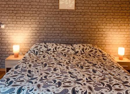 Eysus Cama Y Desayuno | Chambre Mathura au Moulin Vrindavan
