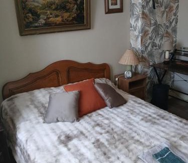Esvres Casa | Chambre " Nid Cosy " Charme et Détente chez Fred
