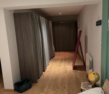 Perignat-sur-Allier Casa | chambre où suite privative accès indépendant