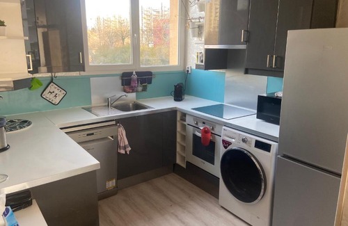 Massy Casa | Chambre (Pluton) - Proche gare TGV et PARIS