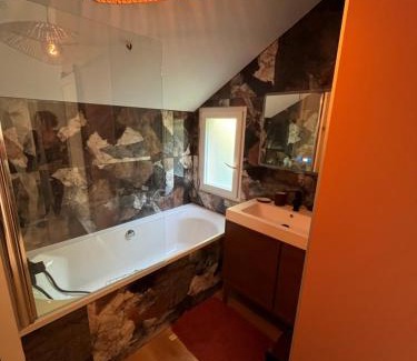 Ouistreham Casa | Chambre privée