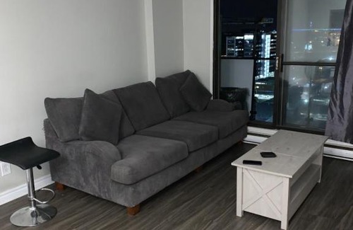 Longueuil Apartamento | Chambre Propre Et Confortable