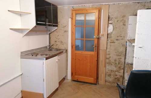 Saint-Lambert-du-Lattay Cama Y Desayuno | Chambre Rutabaga, Entrée et Cuisine Privées
