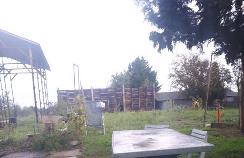 Saint-Lambert-du-Lattay Cama Y Desayuno | Chambre Rutabaga, Entrée et Cuisine Privées