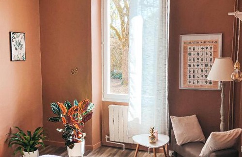 Cognac Casa | chambre salle de bain partagée