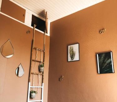 Cognac Casa | chambre salle de bain partagée
