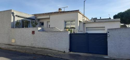 Razimbaud Casa | Chambre spacieuse, indépendante, 700m de la gare