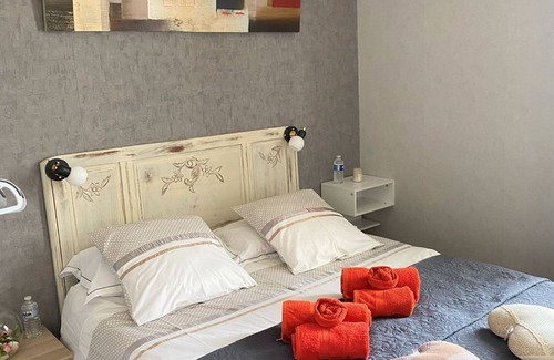 Bazoges-en-Pareds Cama Y Desayuno | Chambre Vintage