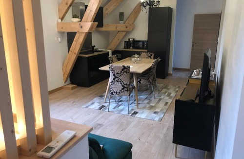 Saint-Clair-de-la-Tour Casa | Chambres au Château du Mouillat