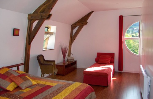 Chateauneuf-les-Bains Casa | Las habitaciones de huéspedes Du Moulin De Lachaux, Auvernia, Puy-de-Dome, Francia.