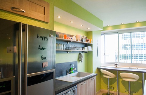 Saint Nicolas - Charles III - Ville vieille - Trois Maisons - Leopold Cama Y Desayuno | Chambre d'hôtes Au Coeur De Nancy B&B