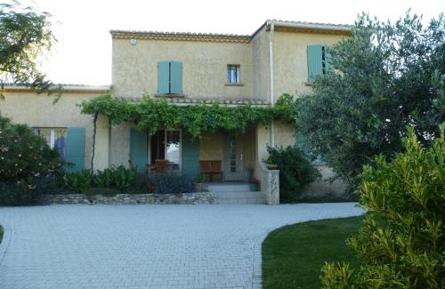 Buisson Cama Y Desayuno | CHAMBRES D'HÔTES CLIMATISÉES avec CUISINE d'ÉTÉ "VILLA GOUR du PEYROL"