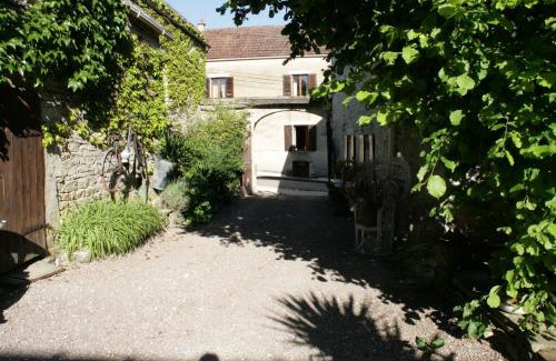 Annay-sur-Serein Cama Y Desayuno | Chambres d'Hôtes de La Vallée Du Serein