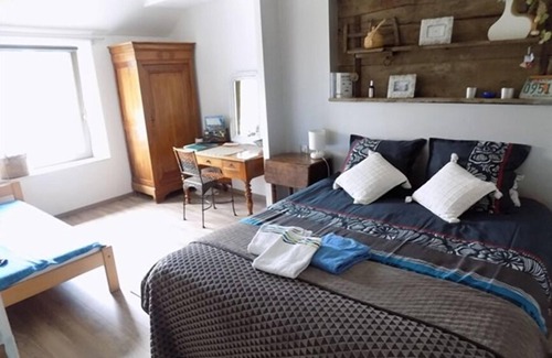 Chateau-Gontier Cama Y Desayuno | Chambres d'hôtes les Perrettes