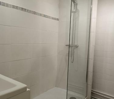 Tarascon Cama Y Desayuno | Chambres d'hôtes indépendantes au rez-de-chaussée d'une maison provençale dont une avec cour intérieure