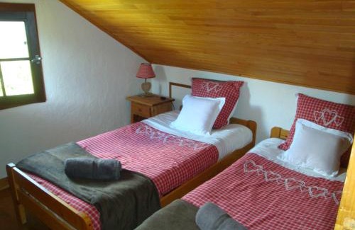 Saint-Dalmas Cama Y Desayuno | Chambres d'hôtes le génépi