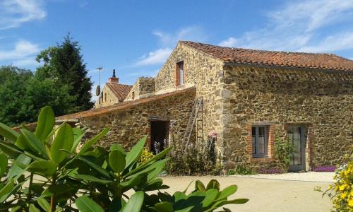 Saint-Prouant Cama Y Desayuno | Chambres d'hôtes les Hautes Papinières