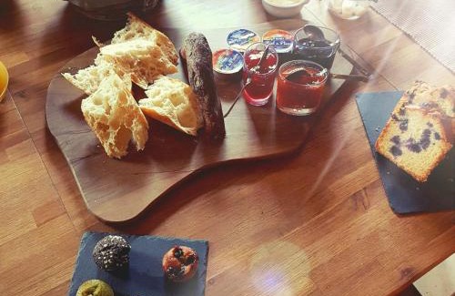 Montsurs Cama Y Desayuno | Chambres d'Hôtes Les Ifs
