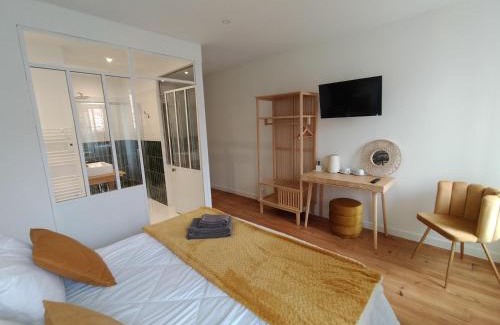 Labatut Cama Y Desayuno | chambres d'hôtes numéro 2 Le Bedat côté jardin