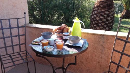 Grimaud Cama Y Desayuno | Chambres d'hôtes Villa Alizé